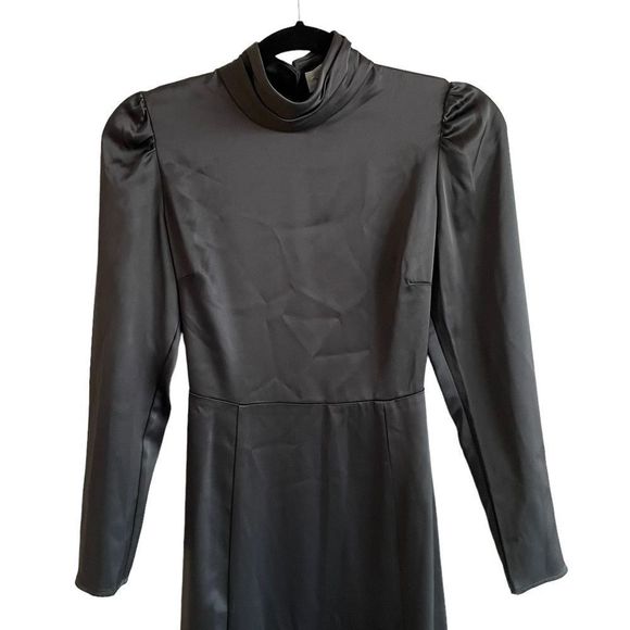 (SOLD) ARITZIA Wilfred Baja Satin Long Sleeve Mock-Neck Midi Maxi Dress Scarab 0 - Picture 8 of 12